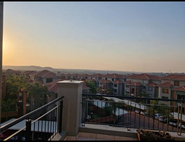 3 BEDROOM COMPLEX FOR SALE IN SOLHEIM